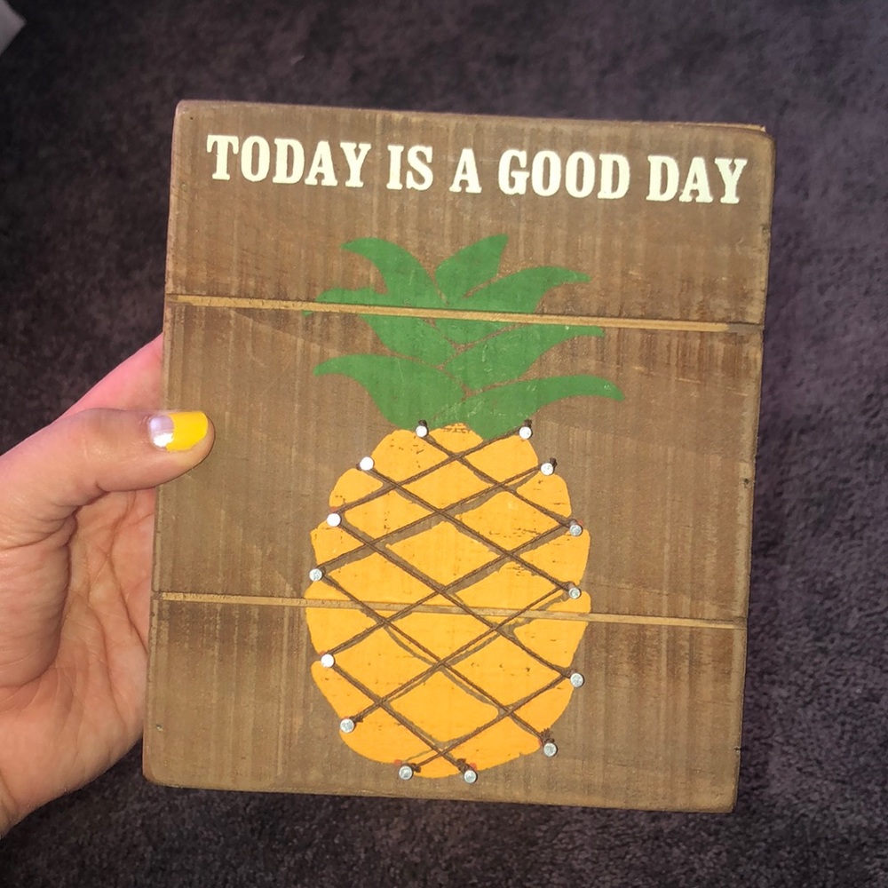 3D Pineapple Wall Hanging